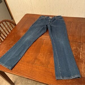 Levi's 550 Jeans Women's Size 6 Small Relaxed Bootcut Mid Rise Denim Medium Wash